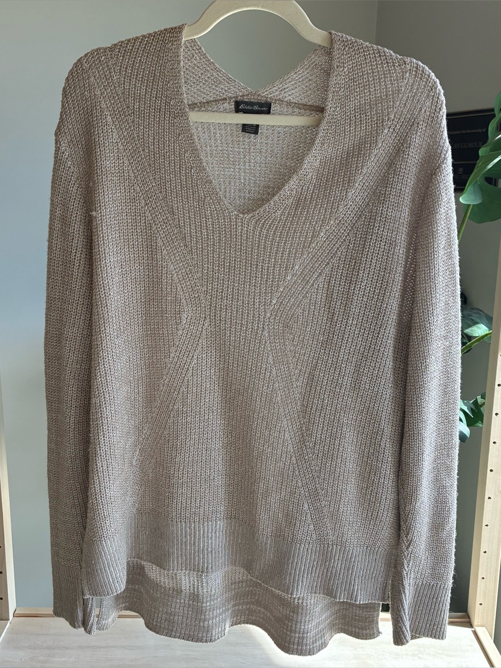 Eddie Bauer Top Womens M Casual Open Knit V Neck Beige Sweater
Cabincore Granola
